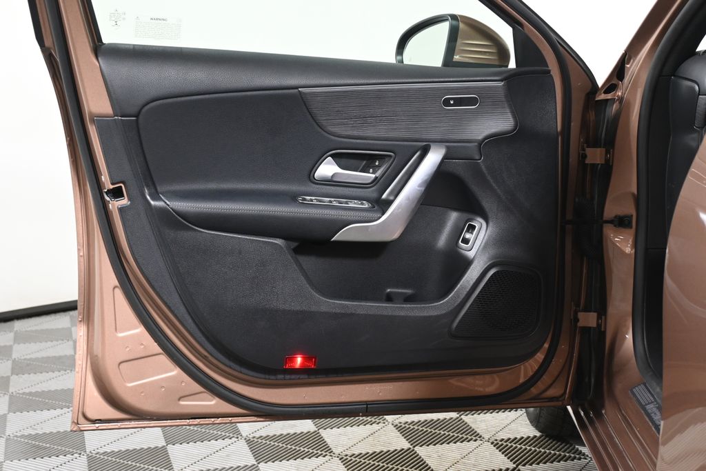 Thumbnail: 2022 Mercedes-Benz A-Class - 28