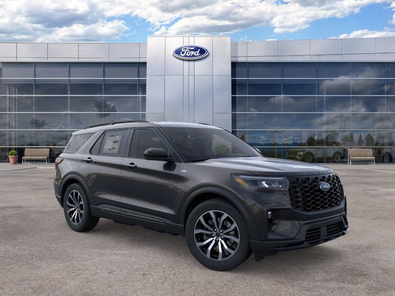 New 2026 Agate Black Metallic Ford ST-Line image 7