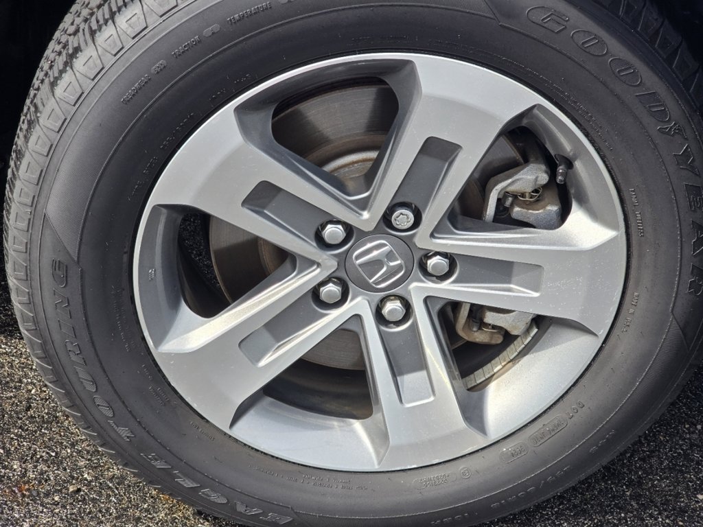Used 2024 Black Honda EX-L image 8