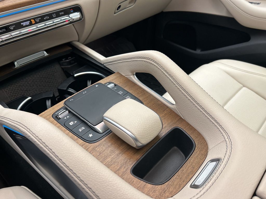 Thumbnail: 2023 Mercedes-Benz GLE - 20