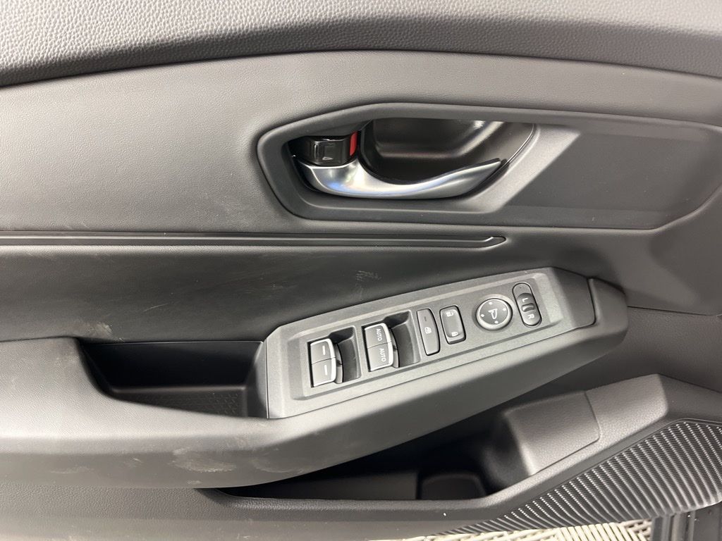Thumbnail: 2025 Honda Accord - 24