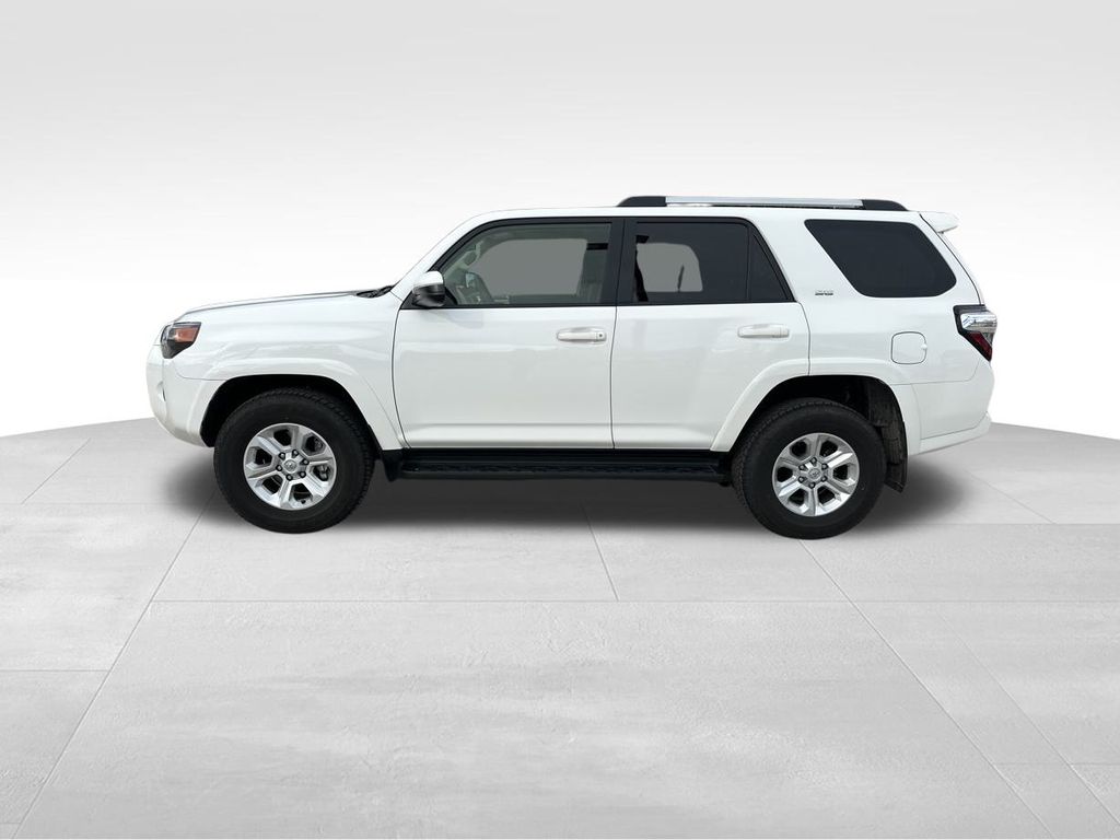 2024 Toyota 4Runner SR5 6