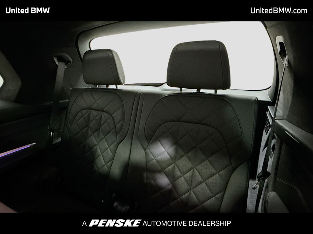 Thumbnail: 2025 BMW X7 - 14