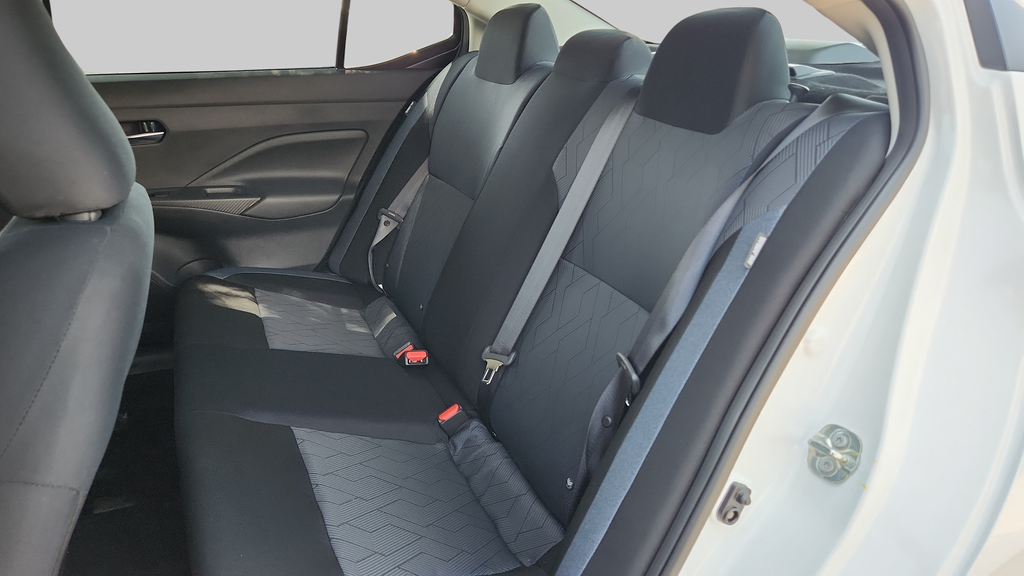 2025 Nissan Versa
