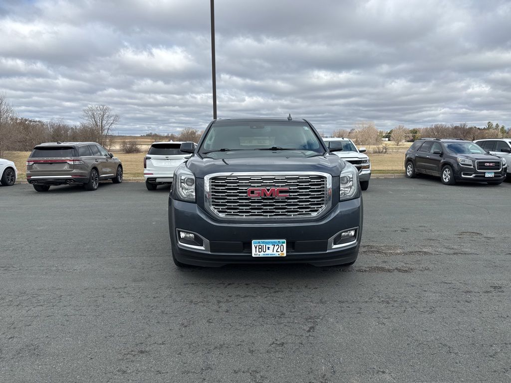 Used 2019 GMC Yukon Denali with VIN 1GKS2CKJ7KR153603 for sale in Zumbrota, Minnesota