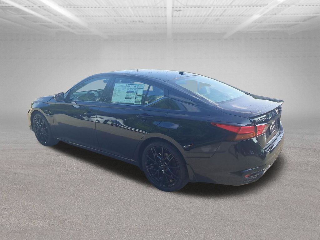 2026 Nissan Altima 2.5 SR Black at John Sisson Motors
