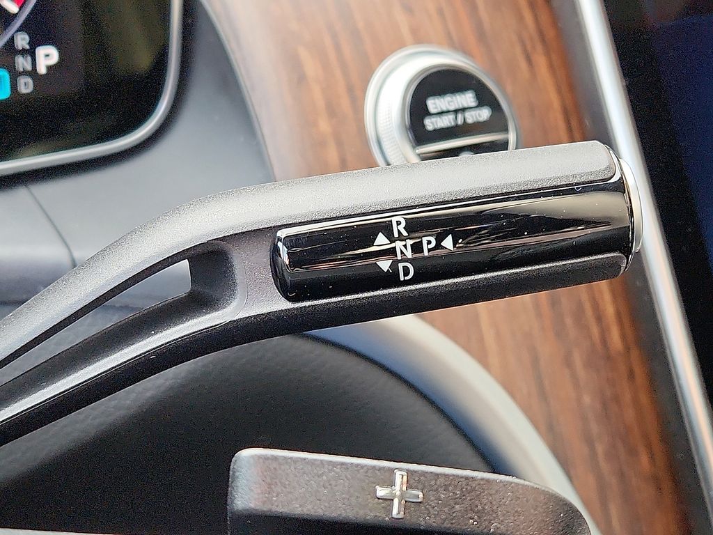 Thumbnail: 2026 Mercedes-Benz GLC - 10