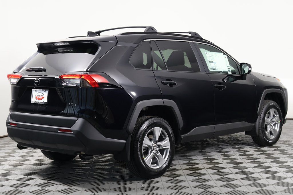 Thumbnail: 2025 Toyota RAV4 - 2