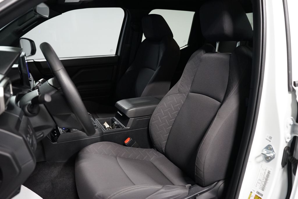 Thumbnail: 2024 Toyota Tacoma - 25