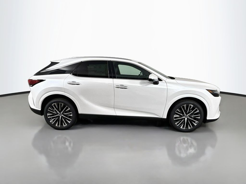 Thumbnail: 2026 Lexus RX - 4