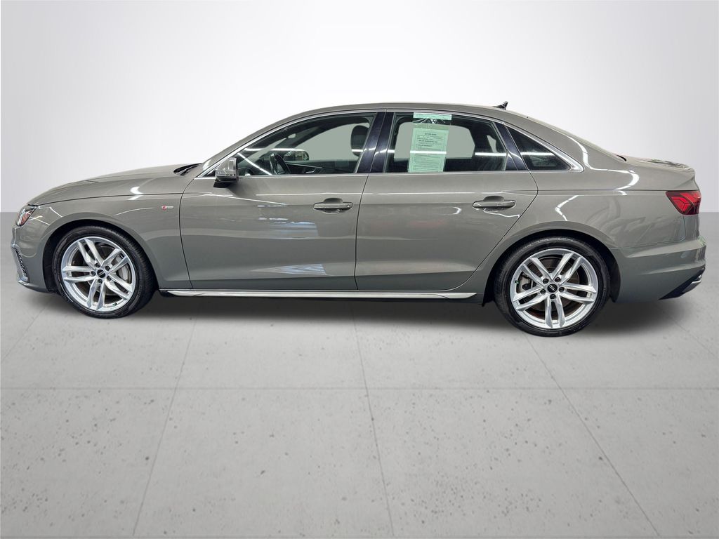 2023 Audi A4 45 S line Premium Plus