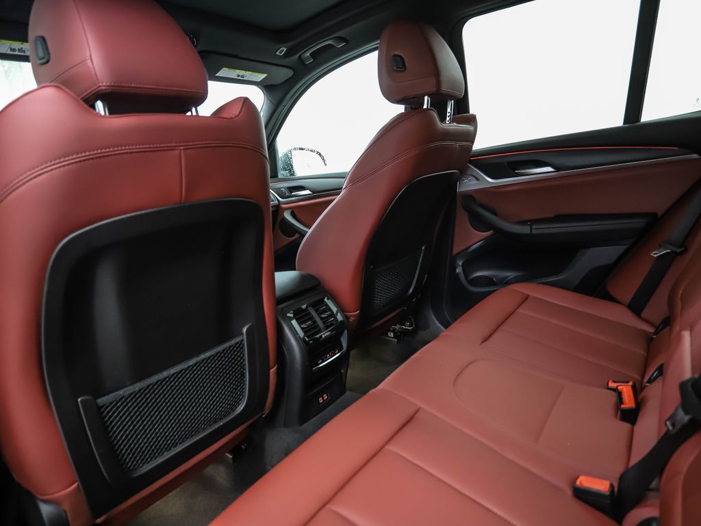 Thumbnail: 2023 BMW X3 - 21