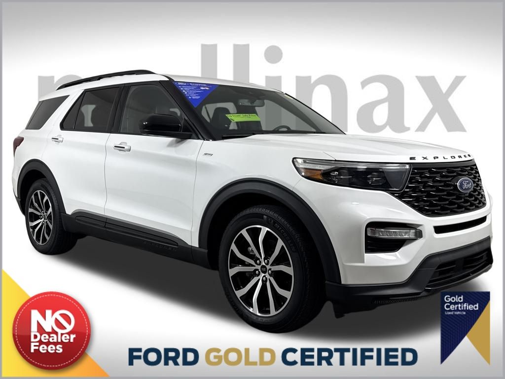 2022 Ford Explorer ST-LINE's photo