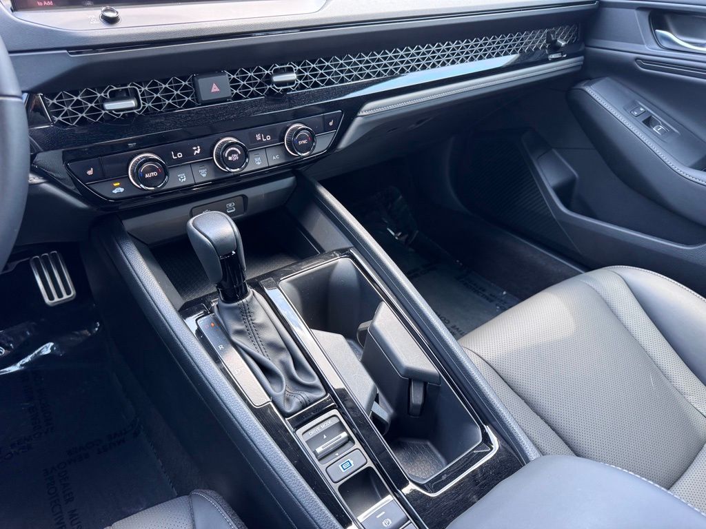 HondaAccord Hybrid20