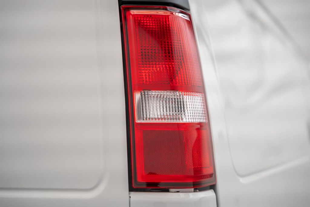 ChevroletExpress 25008