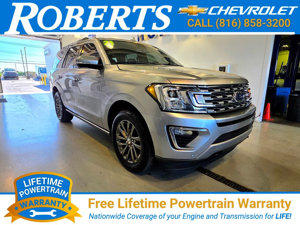 Silver Metallic 2021 Ford Expedition SUV / Crossover Four-Wheel Drive Automatic