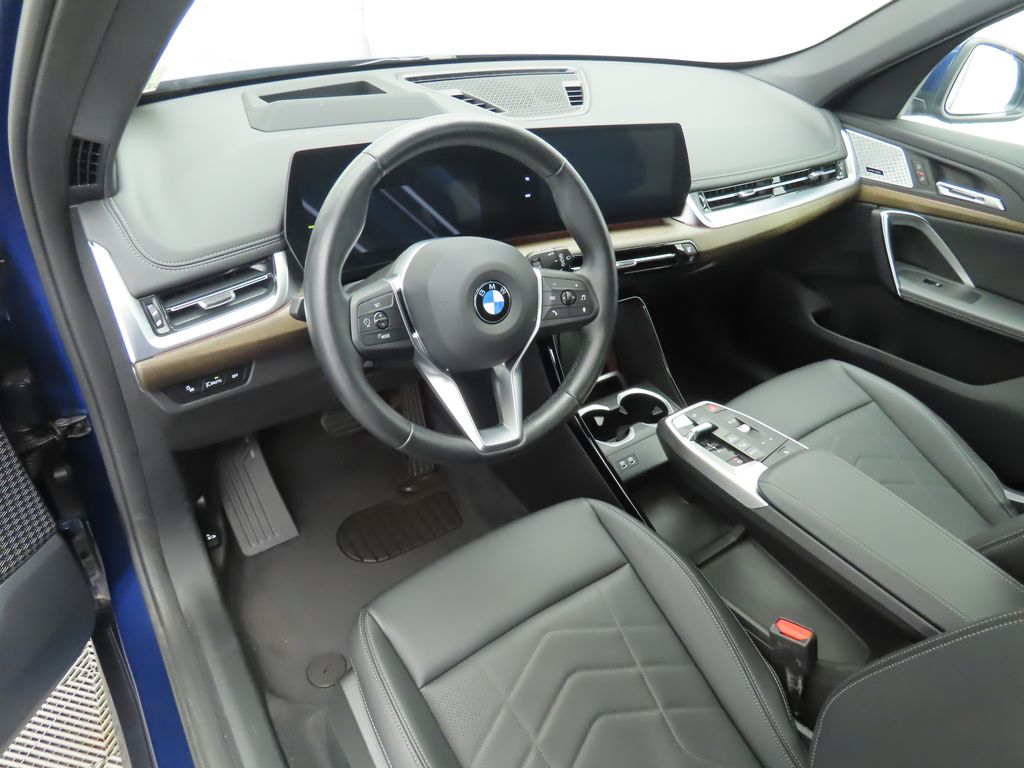 Thumbnail: 2025 BMW X1 - 9