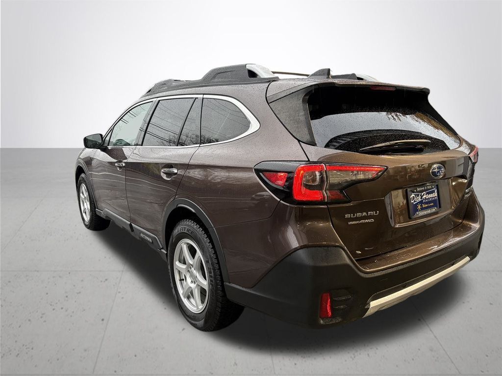 2022 Subaru Outback Touring XT