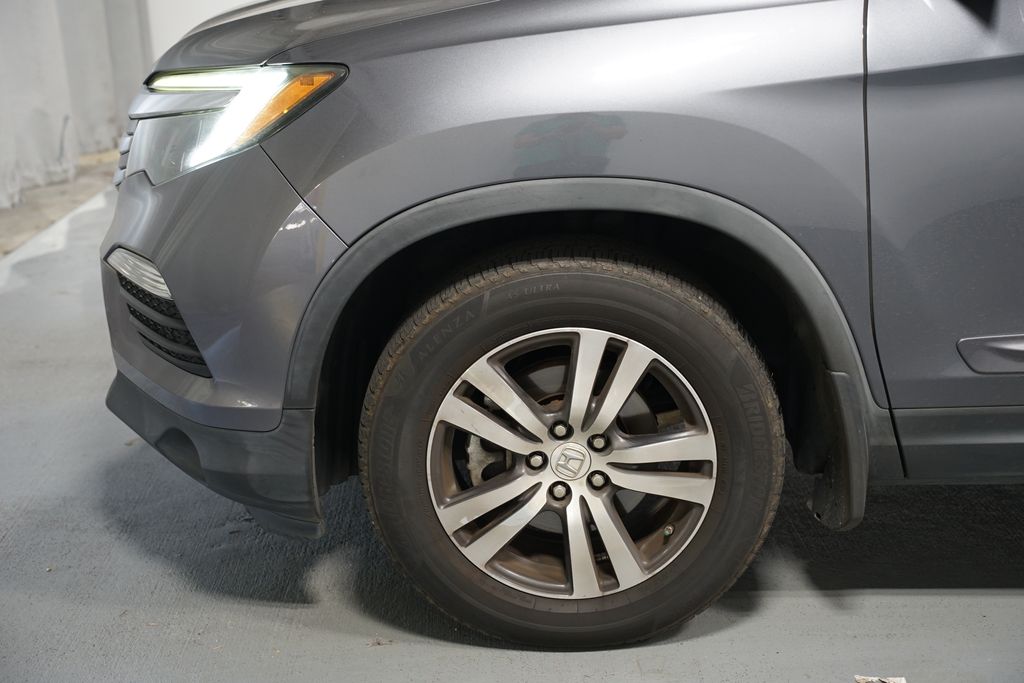 Thumbnail: 2016 Honda Pilot - 5