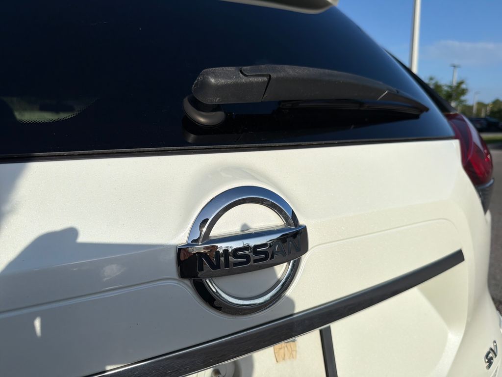 Used 2018 Nissan Rogue SV 4D Sport Utility