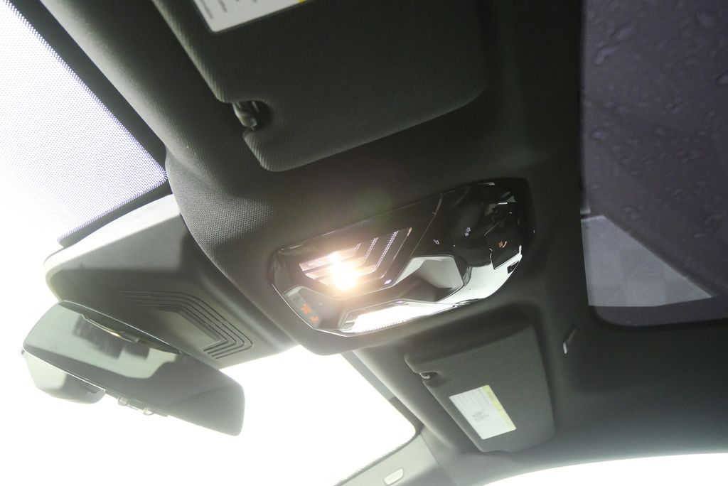 Thumbnail: 2026 BMW iX - 20