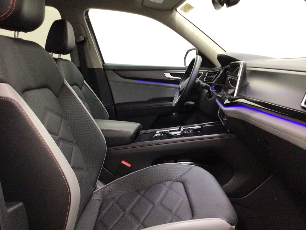 Used 2024 Volkswagen Atlas SUV