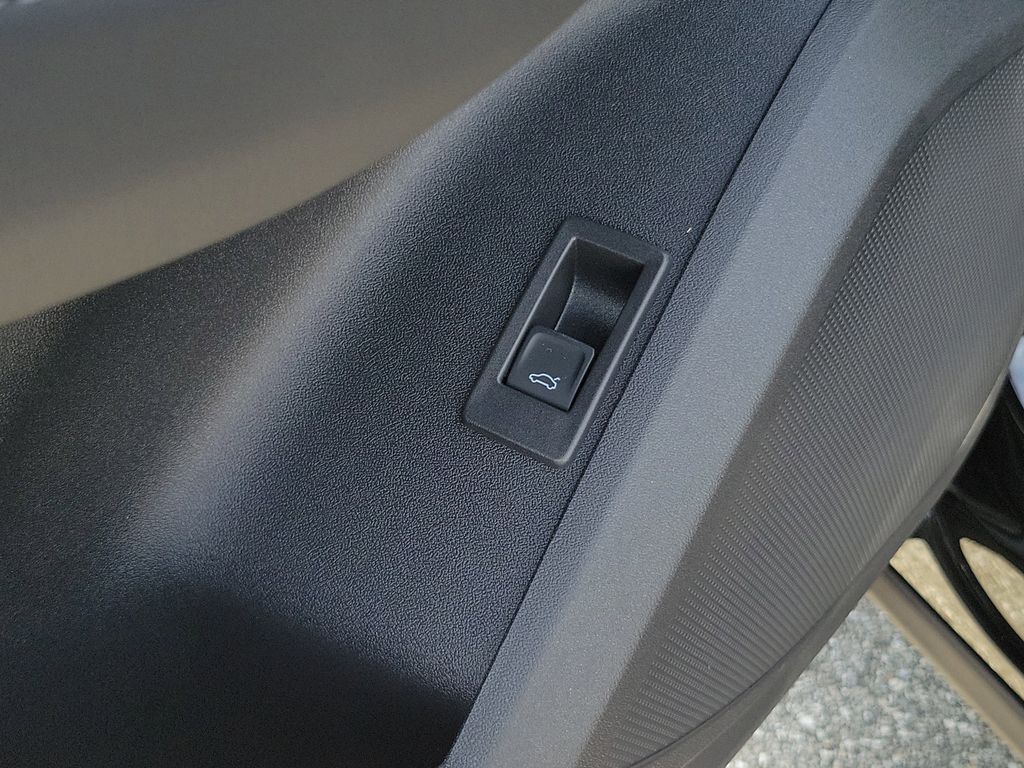 New 2026 Black Audi 2.0T Premium Plus image 20