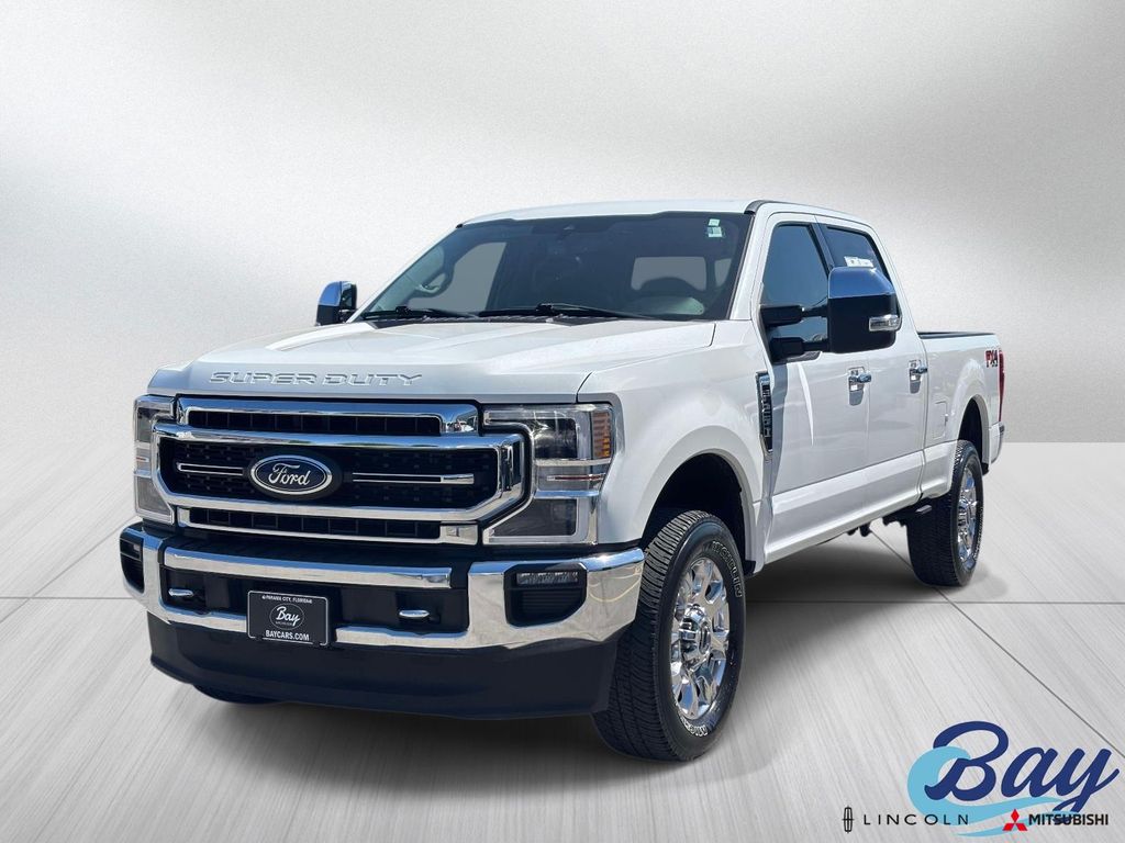 White Metallic 2021 Ford F-250 Super Duty Lariat Crew Cab 4WD Pickup Truck Four-Wheel Drive Automatic