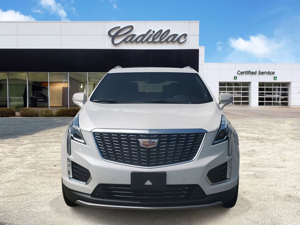 2024 Cadillac XT5 Premium Luxury 2