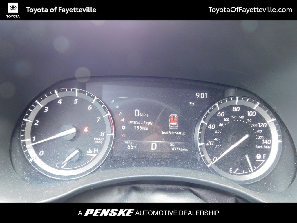 2021 Toyota Highlander XLE 12