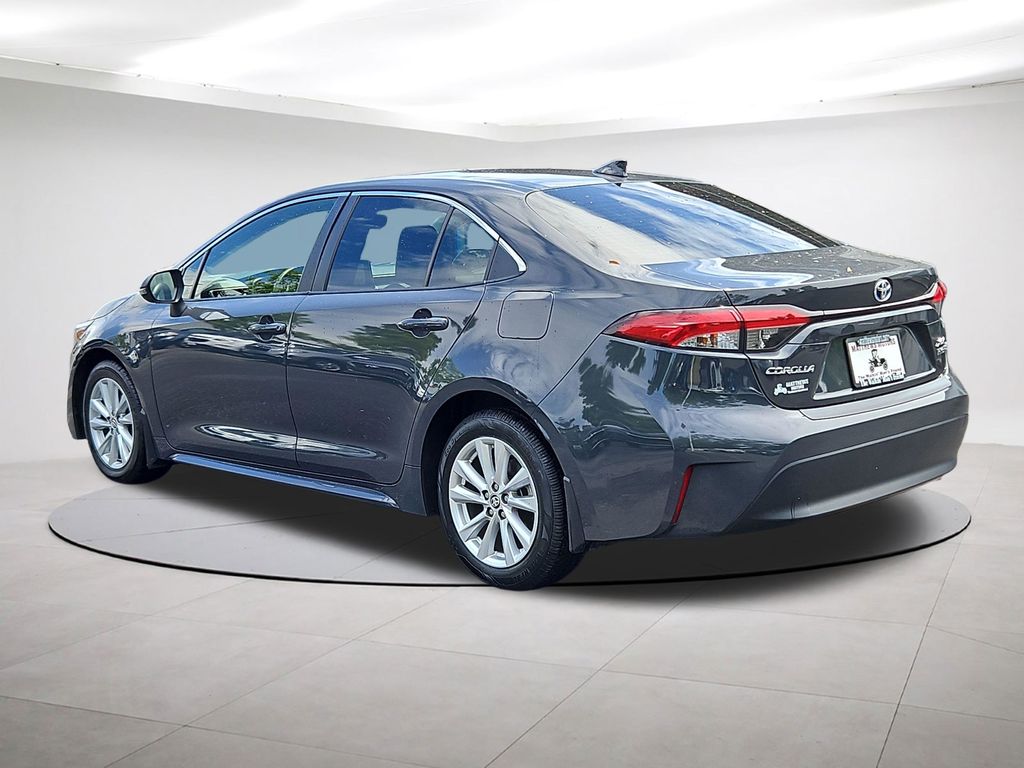 2024 Toyota Corolla Hybrid XLE - 4