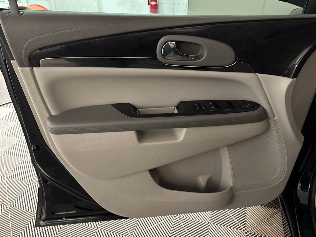 2016 Buick Enclave Convenience - Photo 15