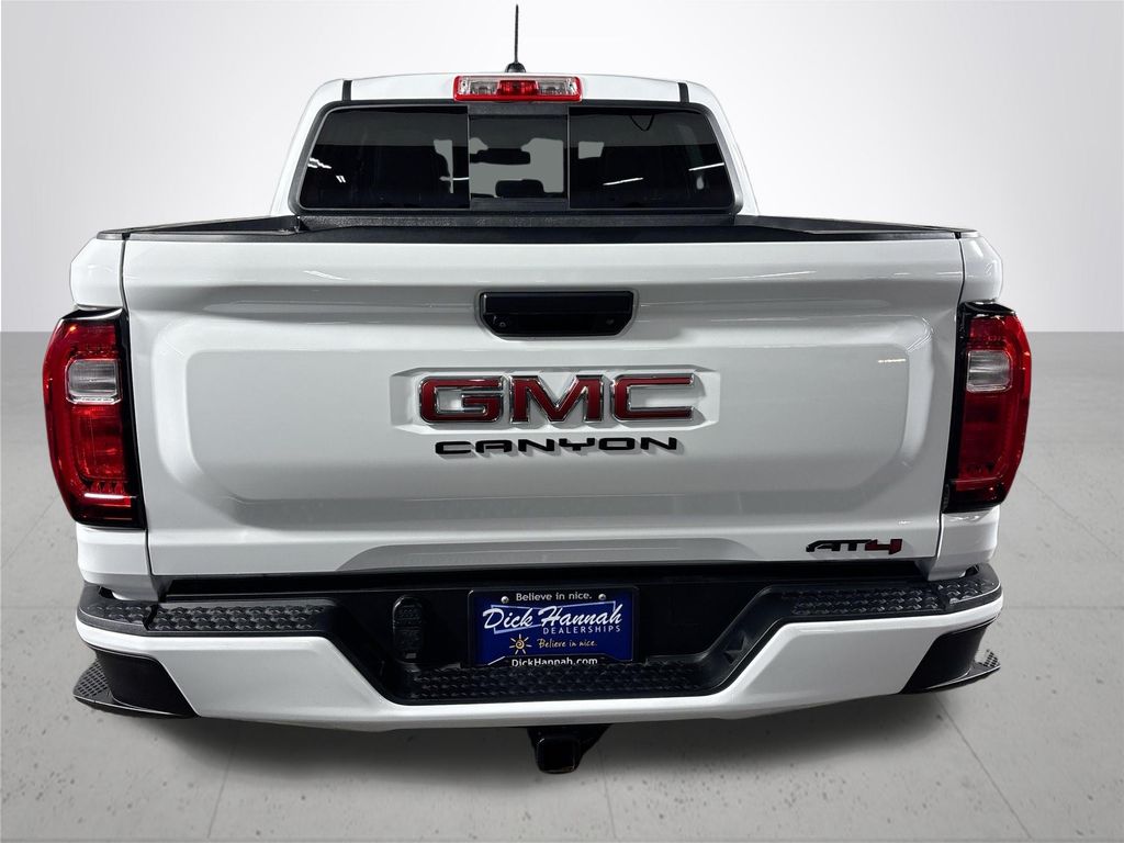 2023 GMC Canyon AT4