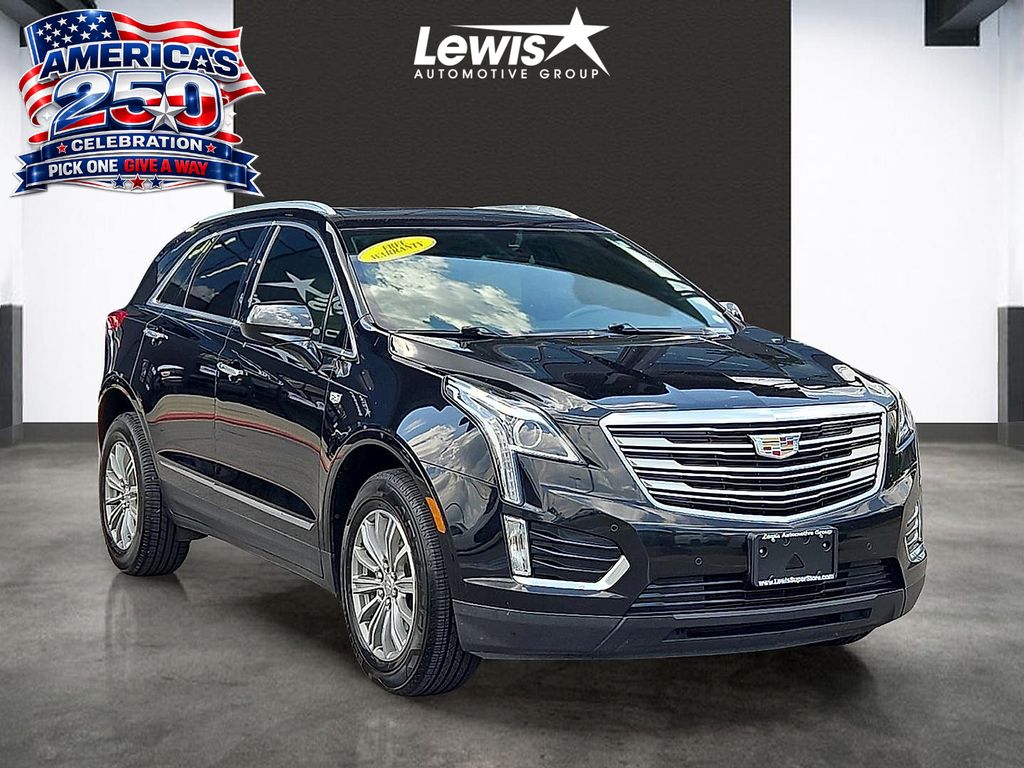 Used 2017 Cadillac XT5 Luxury For Sale in Farmington, AR