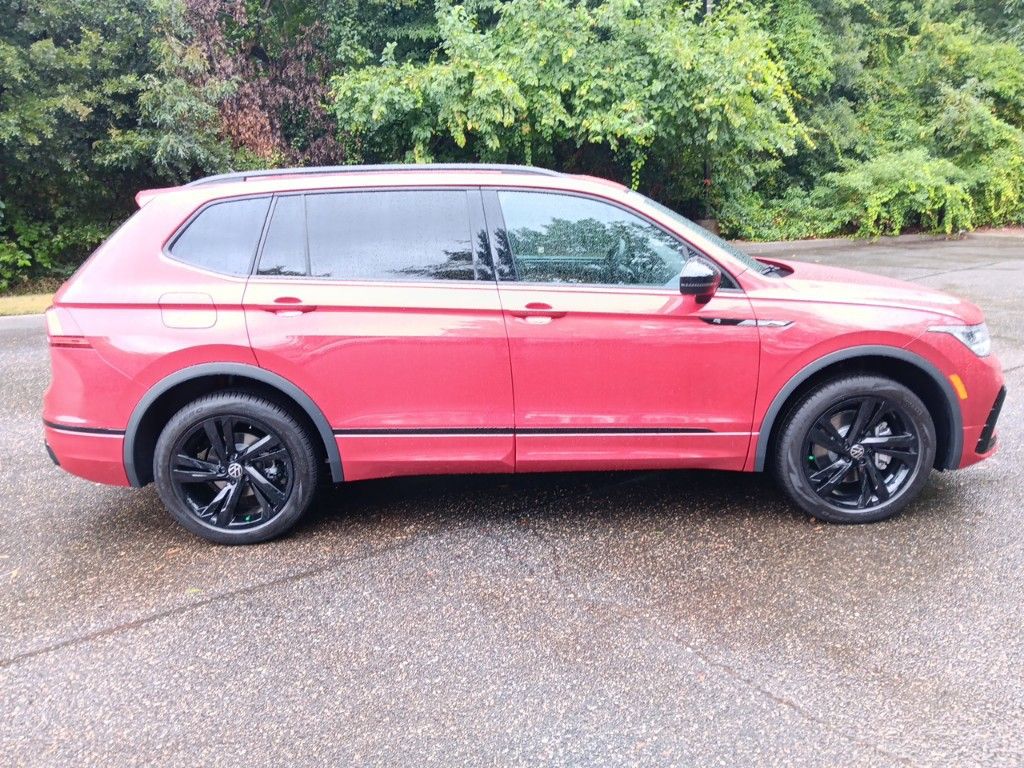 2024 Volkswagen Tiguan 2.0T SE R-Line Black 6