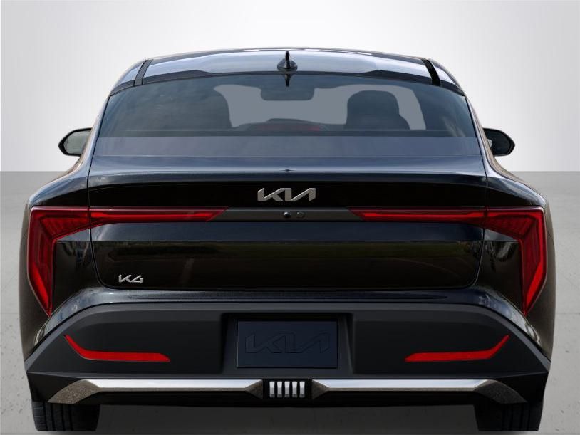 2025 Kia K4 LX