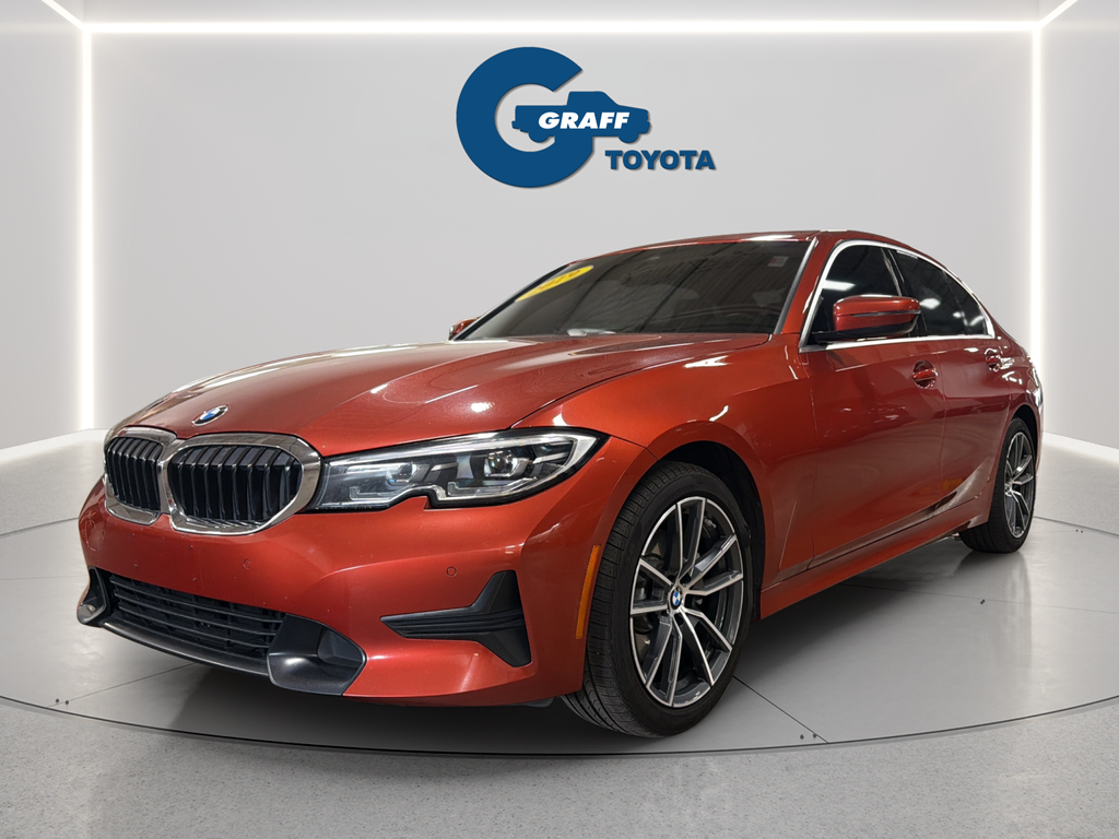 2019 BMW 3 Series 330i xDrive Sedan's photo