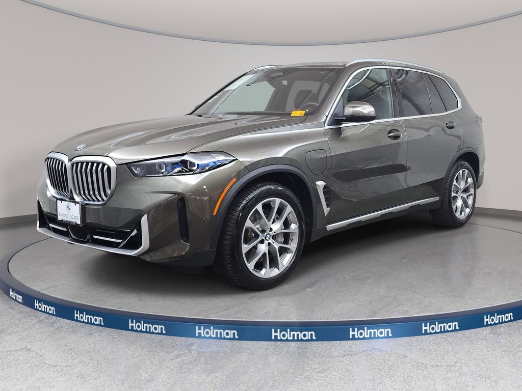 Manhattan Green Metallic 2026 BMW X5 xDrive50e SUV / Crossover All-Wheel Drive 8-Speed Automatic