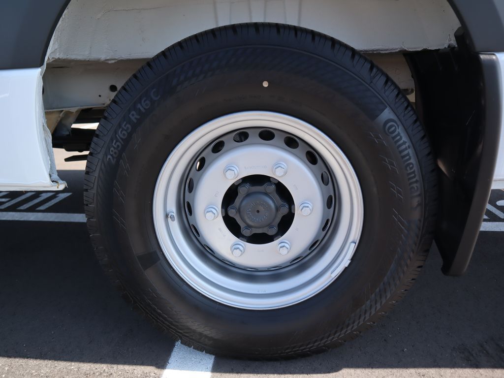 Thumbnail: 2025 Mercedes-Benz Sprinter - 32