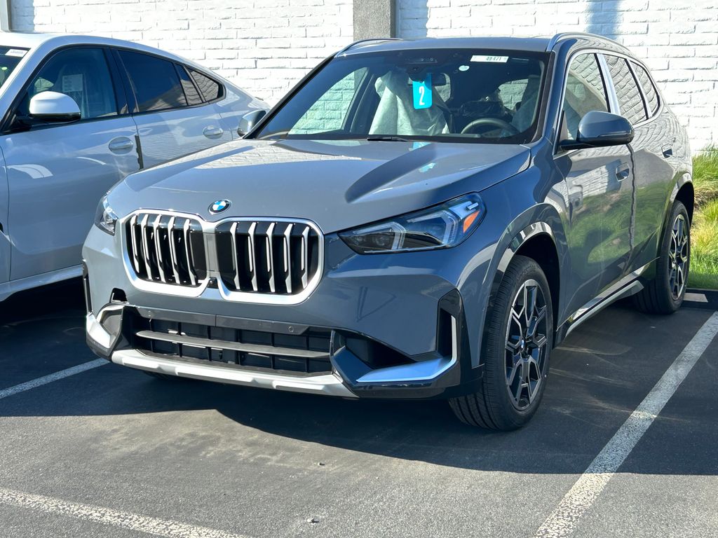 Thumbnail: 2026 BMW X1 - 2