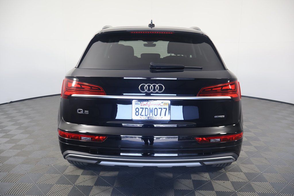 Thumbnail: 2021 Audi Q5 - 5