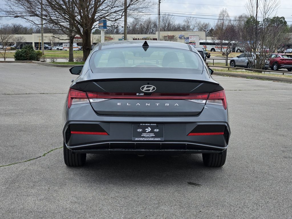 2026 Hyundai Elantra