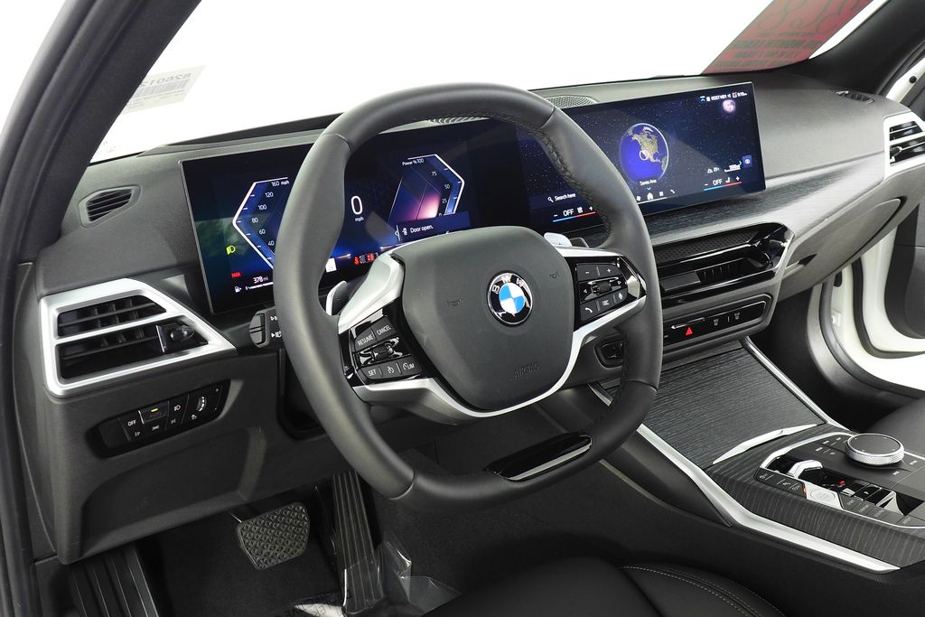 Thumbnail: 2025 BMW 3 Series - 31