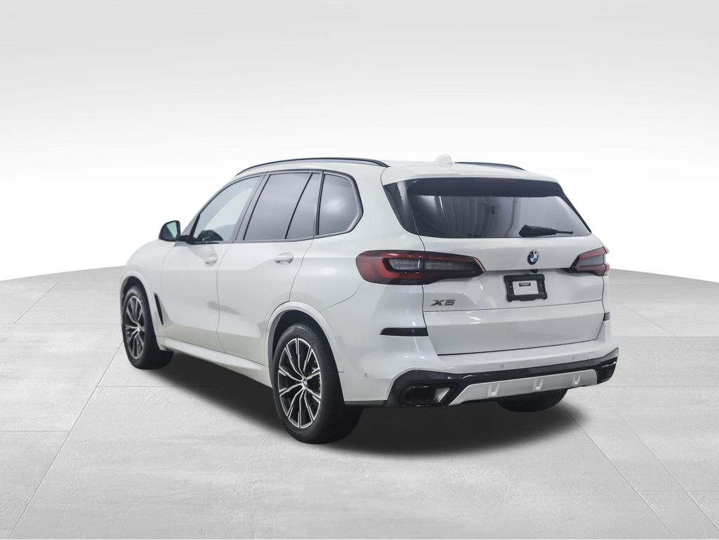 Thumbnail: 2023 BMW X5 - 3