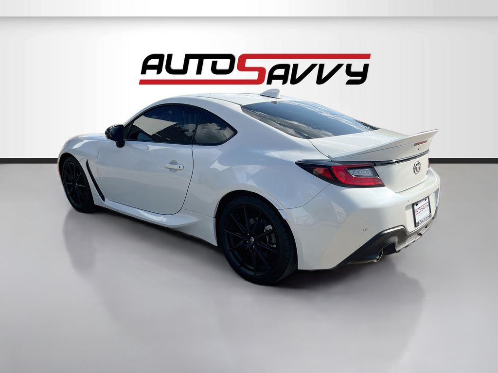 Used 2024 White Toyota Premium image 5