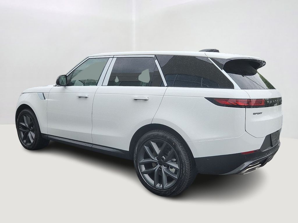Thumbnail: 2026 Land Rover Range Rover Sport - 4