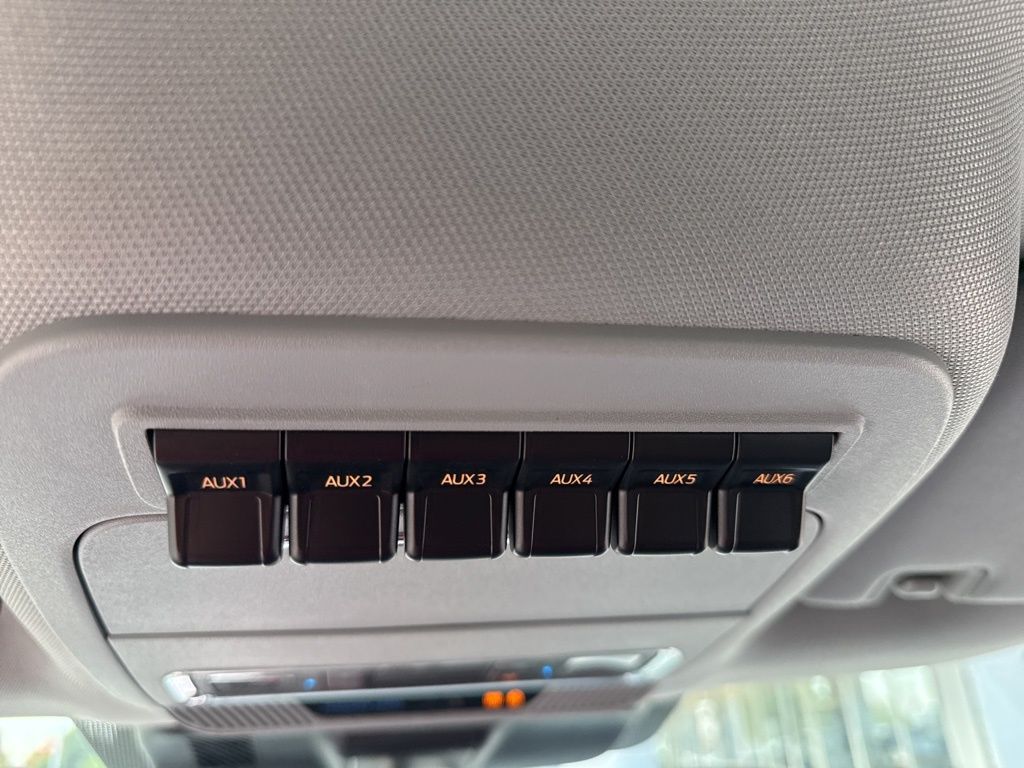 New 2026 Gray Ford Lariat image 19