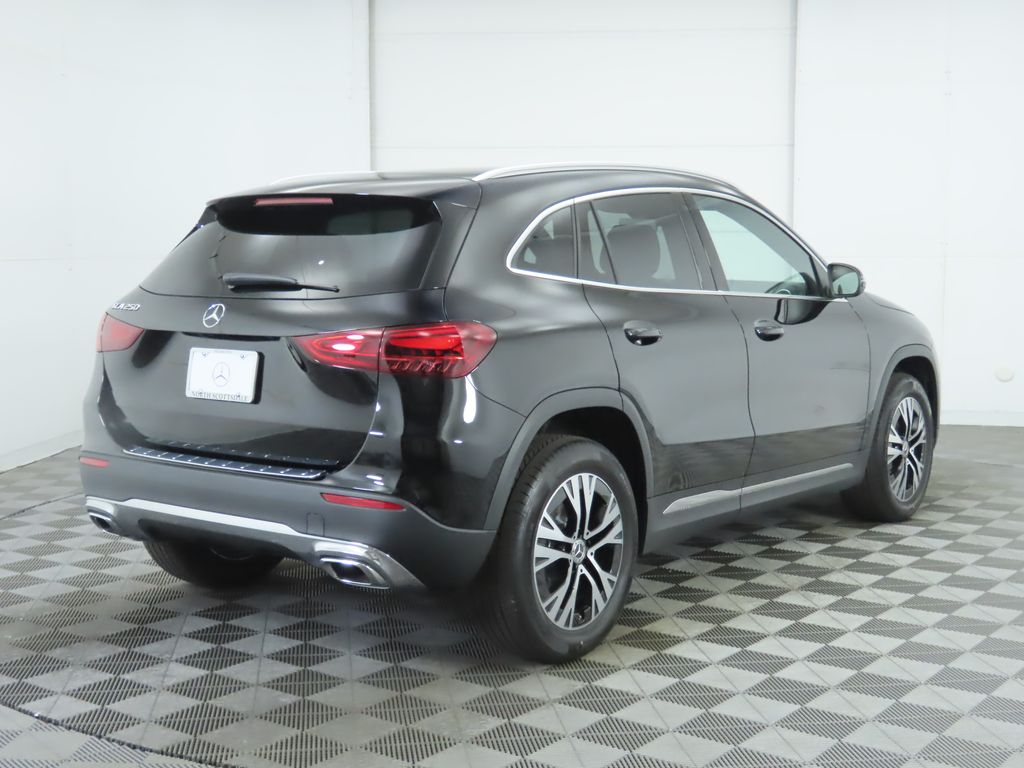 Thumbnail: 2025 Mercedes-Benz GLA - 5