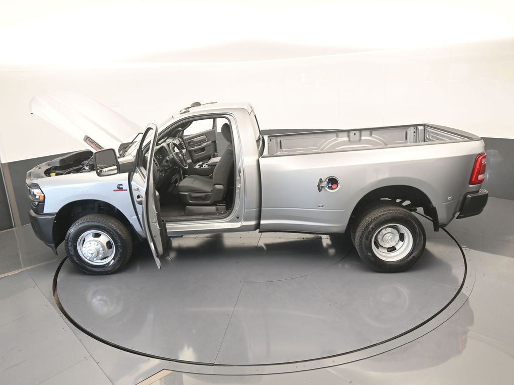Used 2024 Billet Silver Metallic Clearcoat Ram Tradesman image 61