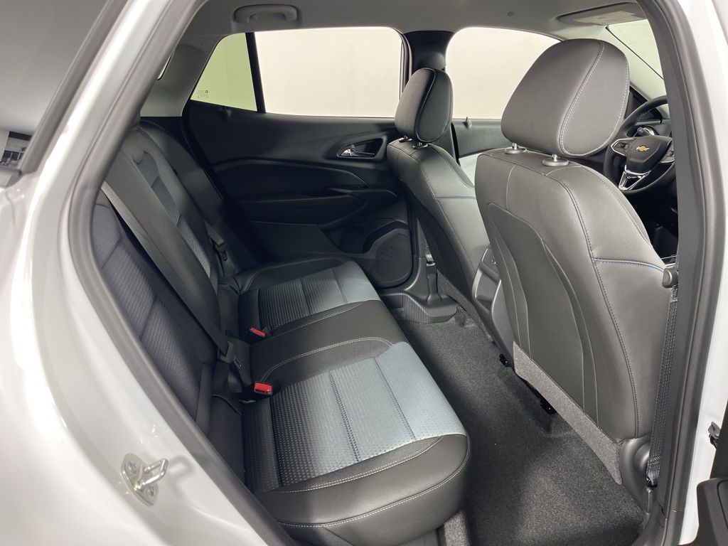 Thumbnail: 2026 Chevrolet Trax - 12